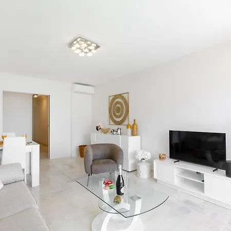Royal Palm Yourhosthelper Cannes Exterior photo